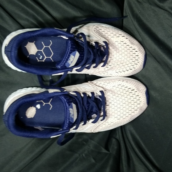 New Balance Women's Fresh Foam ZanteV4 Running size 8.5 Color:Conch Shell/Pigmen - Picture 7 of 17